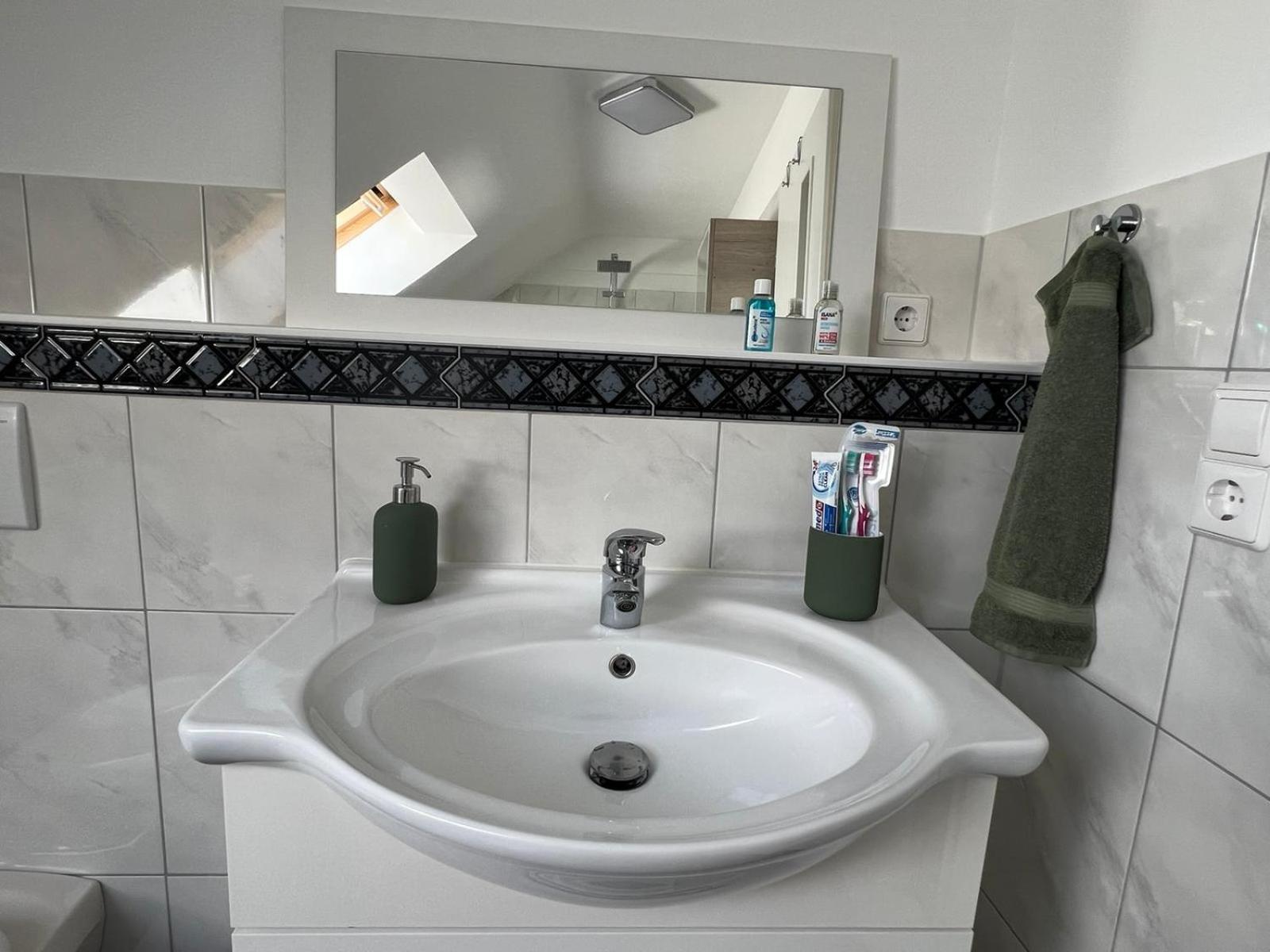 Ferienwohnung Zentral In Loerrach - Konus Gaestekarte Inklusive Esterno foto